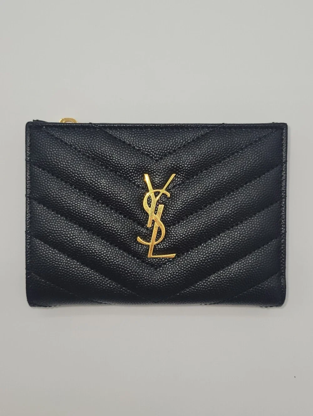 NWOTs! Saint Laurent Black Cheveron Quilted Pebbked Leather Bi- Fold Wallet - Picture 2 of 9